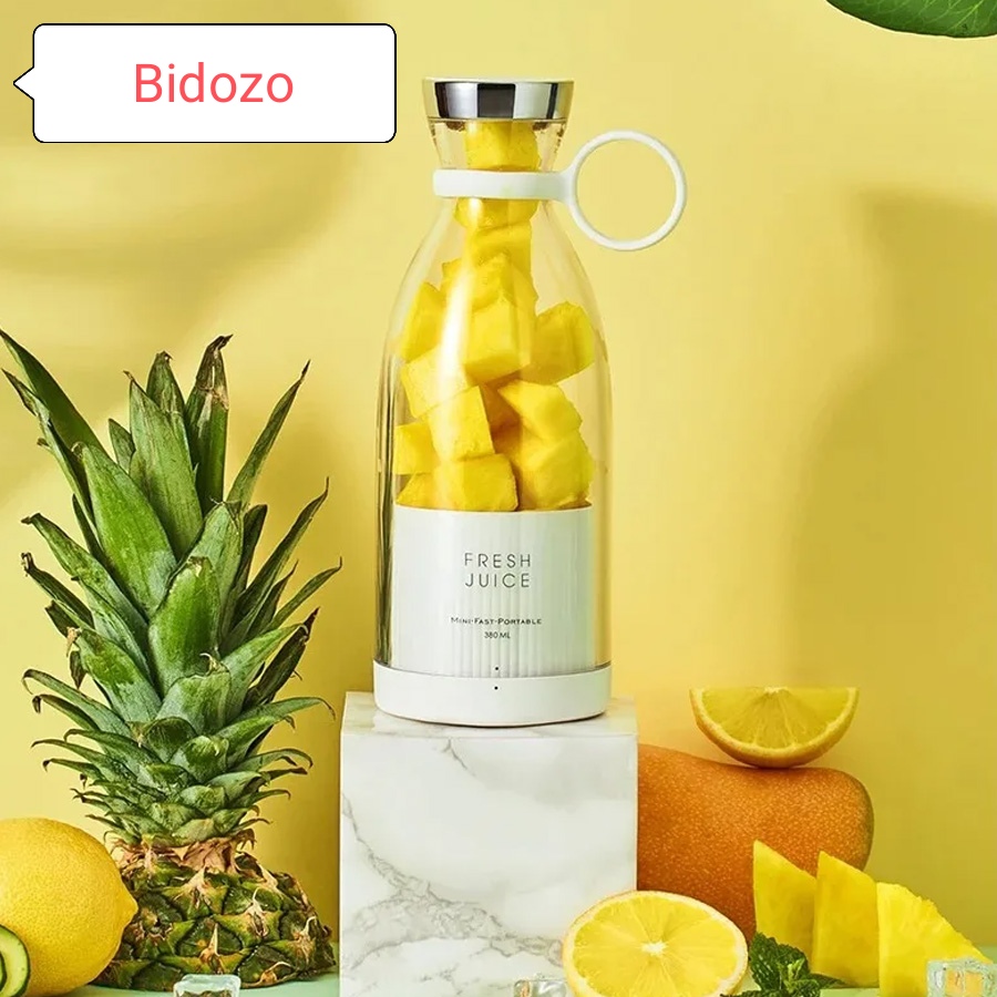  ویژگی های  شیکر و مخلوط کن مینی جویس شارژی :- مناسب برای:ورزشکاران ،کوهنوردی ،محیط کار- جنس پلاستیک (PC) و جنس تیغه ها استیل - ABS مرغوب و غیر سمی PP/PC- باطری با ظرفیت 1400 میلی آمپر- قابل شستشو و کاملا ضدآب - گنجایش 420 میلی لیتر- اقلام همراه :کابل شارژر- منبع انرژی: شارژی